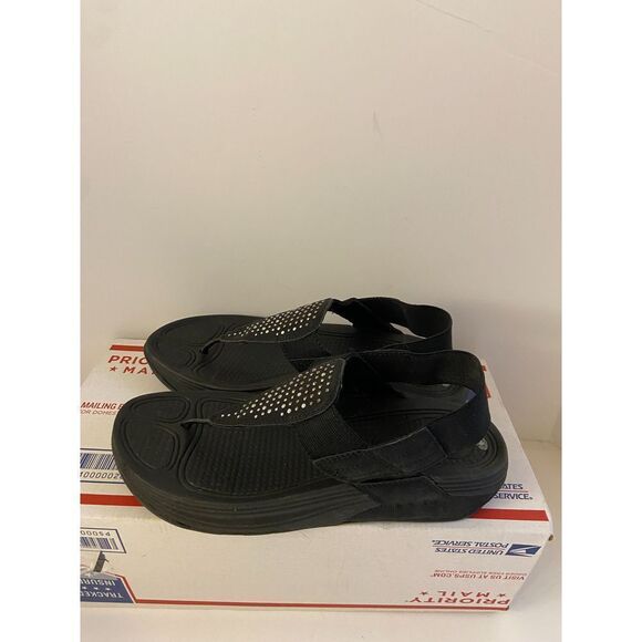 Easy Spirit Flip Flop Sandals size 9 - Picture 1 of 7